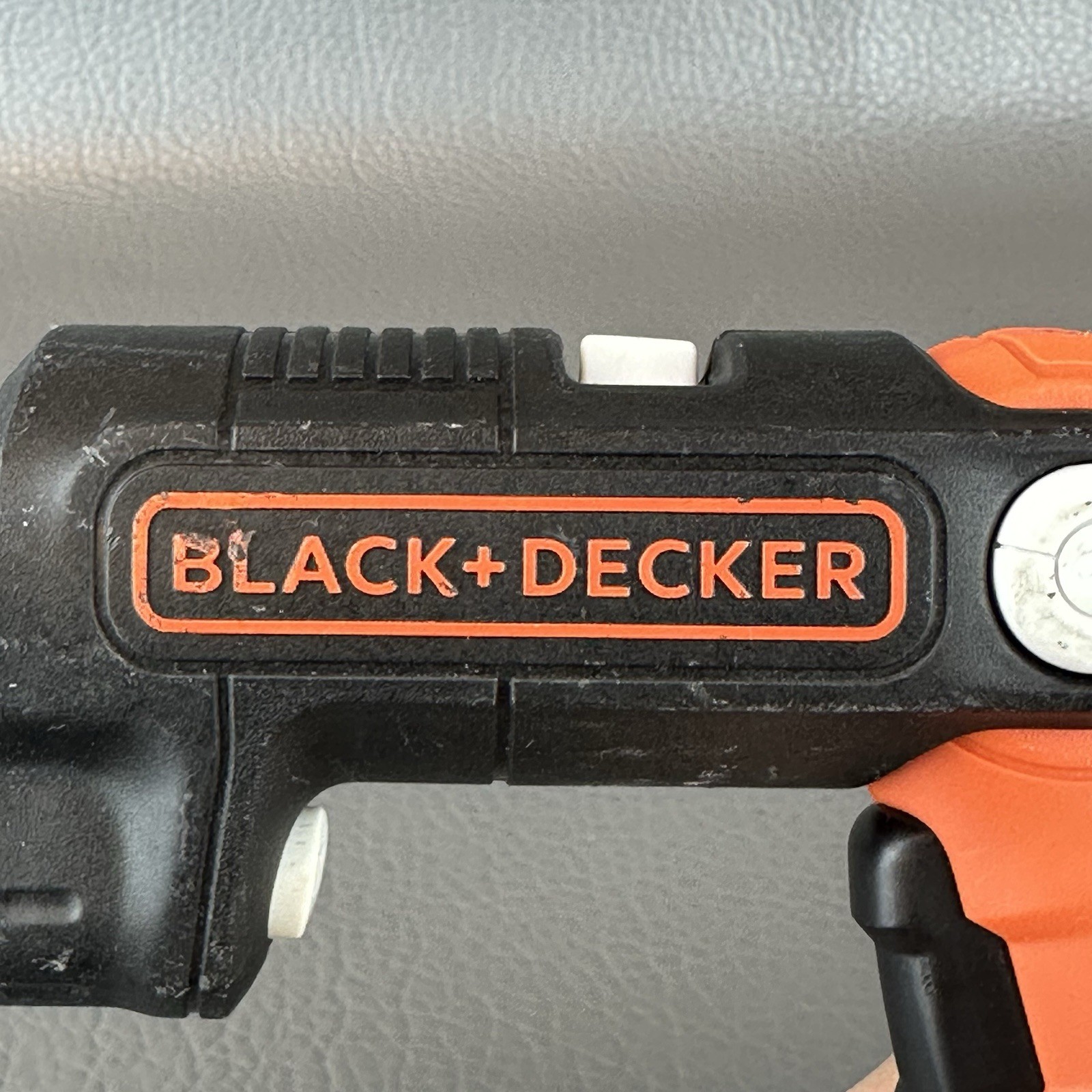 BLACK+DECKER 4V MAX Cordless Screwdriver w/ LED (BDCSFL20C) Charger Not Included