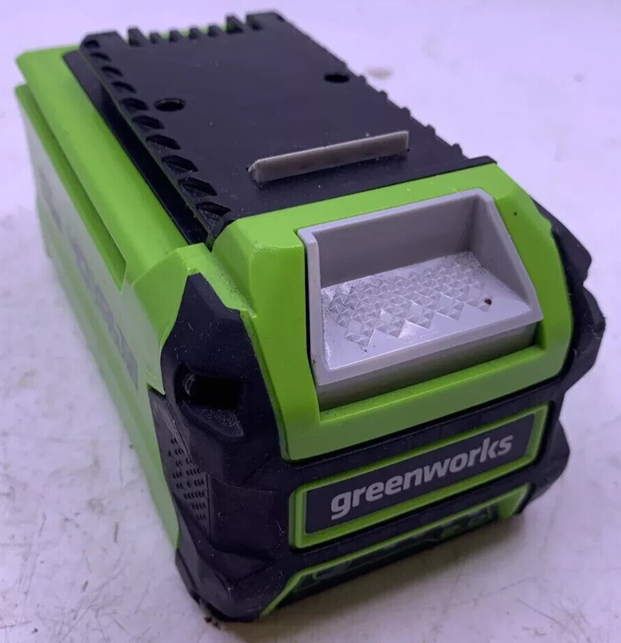 Greenworks 40V 2.0Ah Lithium Ion USB Battery – BAF721