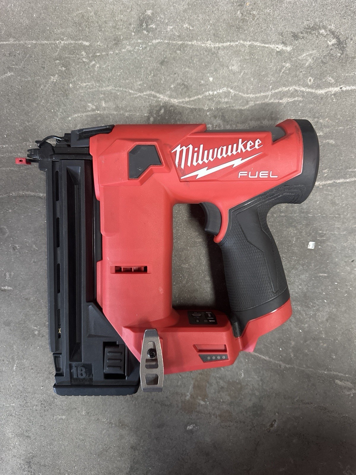 Milwaukee 2541-20 M12 FUEL 12V 18 Gauge Compact Brad Nailer | 2025