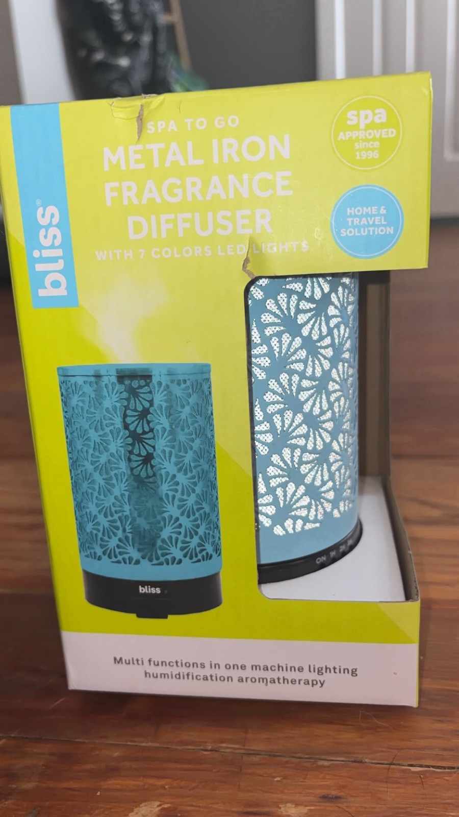 Metal Iron Fragrance Diffuser- New with Box!!!