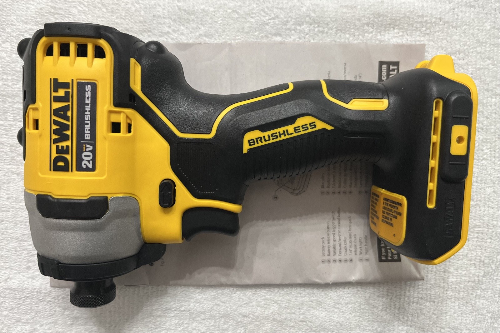 New Dewalt DCF809B 1/4″ 20V 20 Volt Max Atomic Compact Brushless Impact Driver