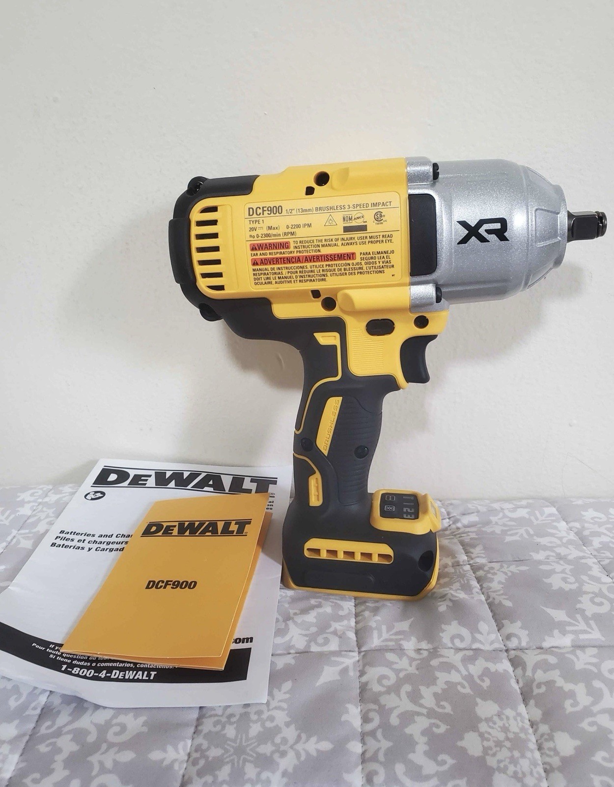 DeWalt DCF900 High Torque Brushless 20V Max XR 1/2” Electric Impact Wrench