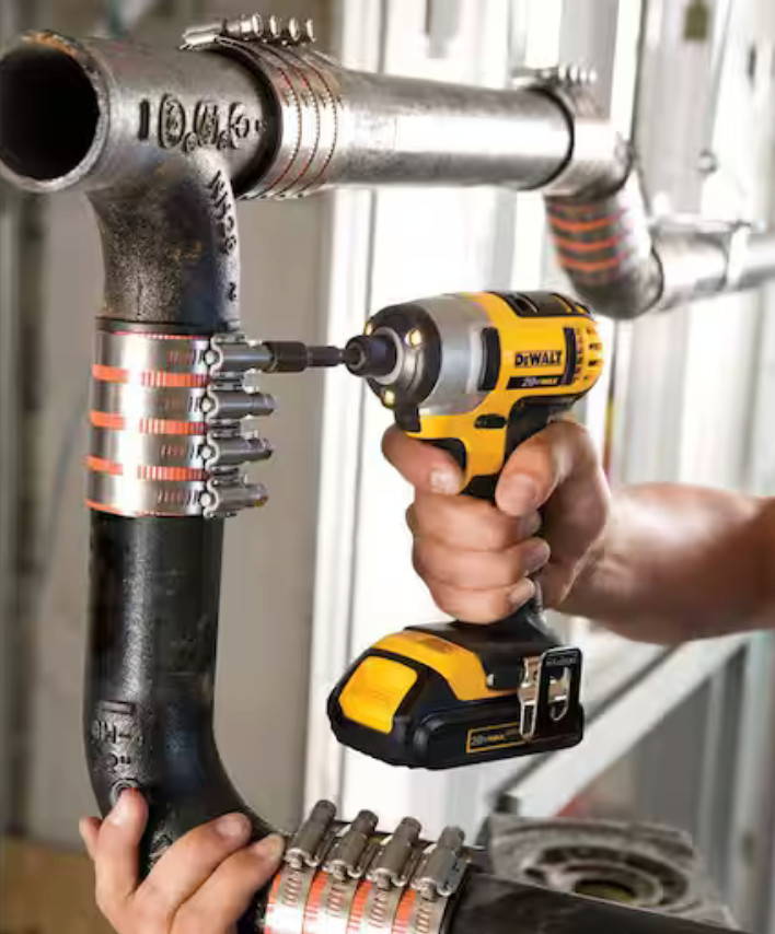 DeWALT DCF885 20V Max 1/4-in Compact Impact Driver (Tool Only)
