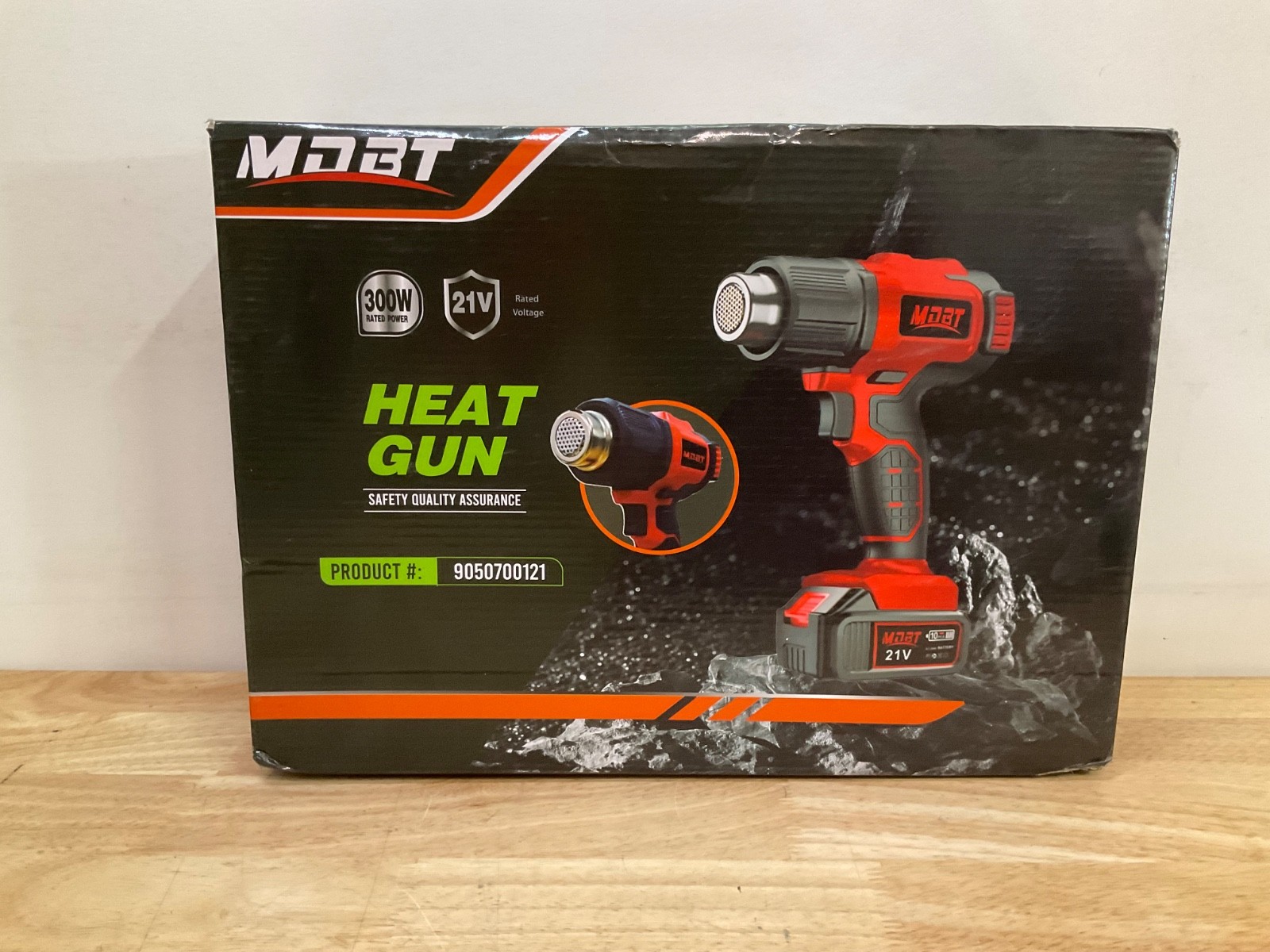 Cordless Heat Gun, 21V Hot Air Gun with Two 4.0 Ah Battery,5 Nozzle,portable