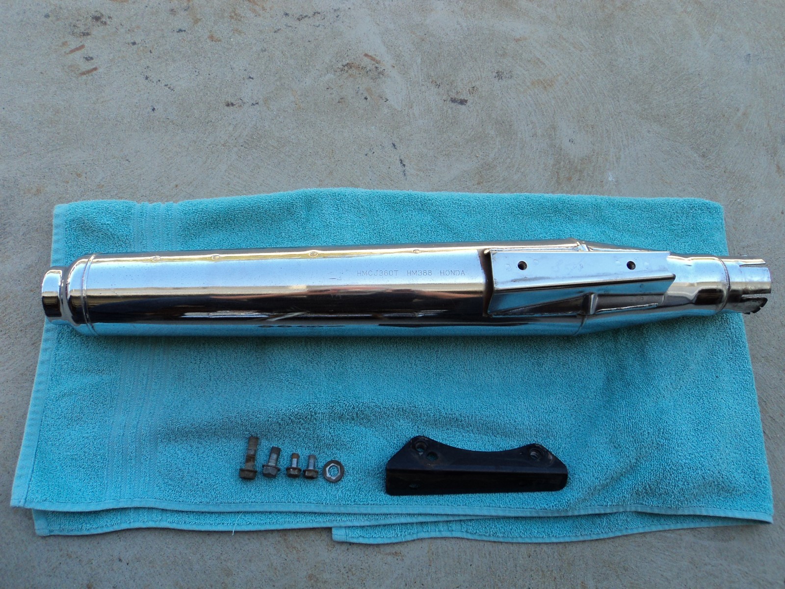 Honda CJ-360T Muffler 1976-1977