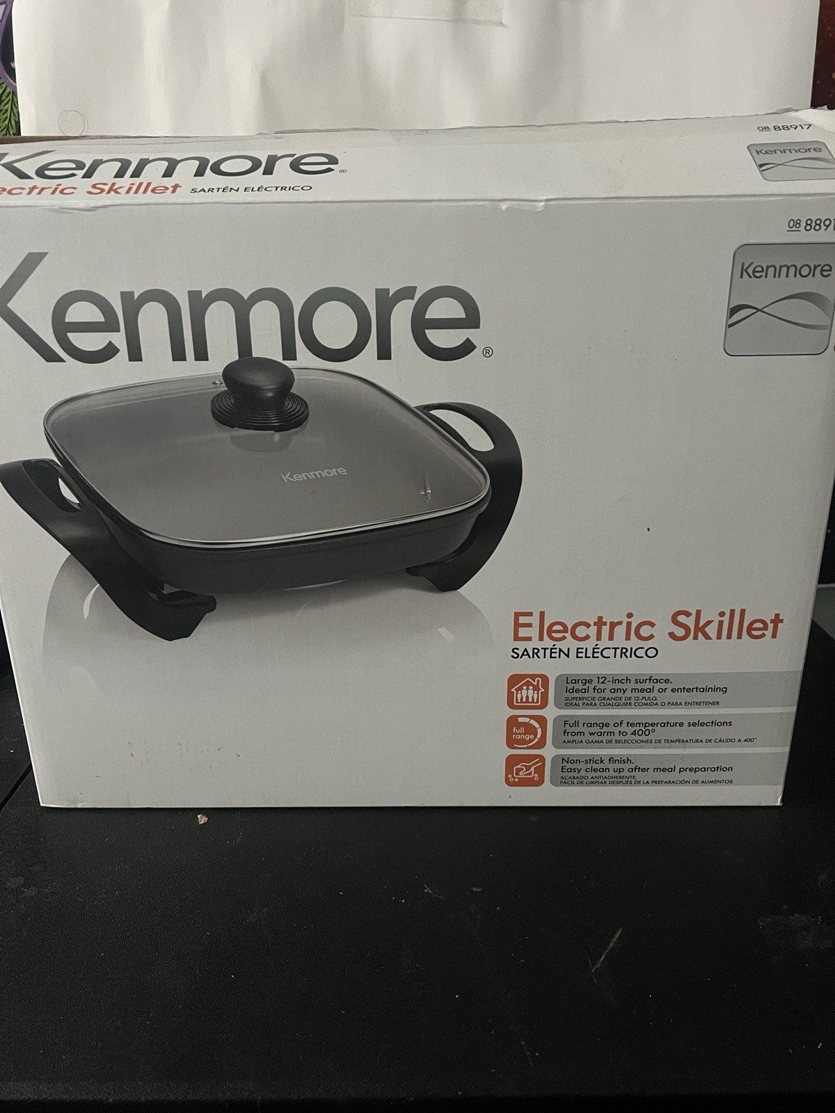Kenmore 12-in L x 12-in W 1350 -Watt Non-Stick Electric Skillet with Glass Lid