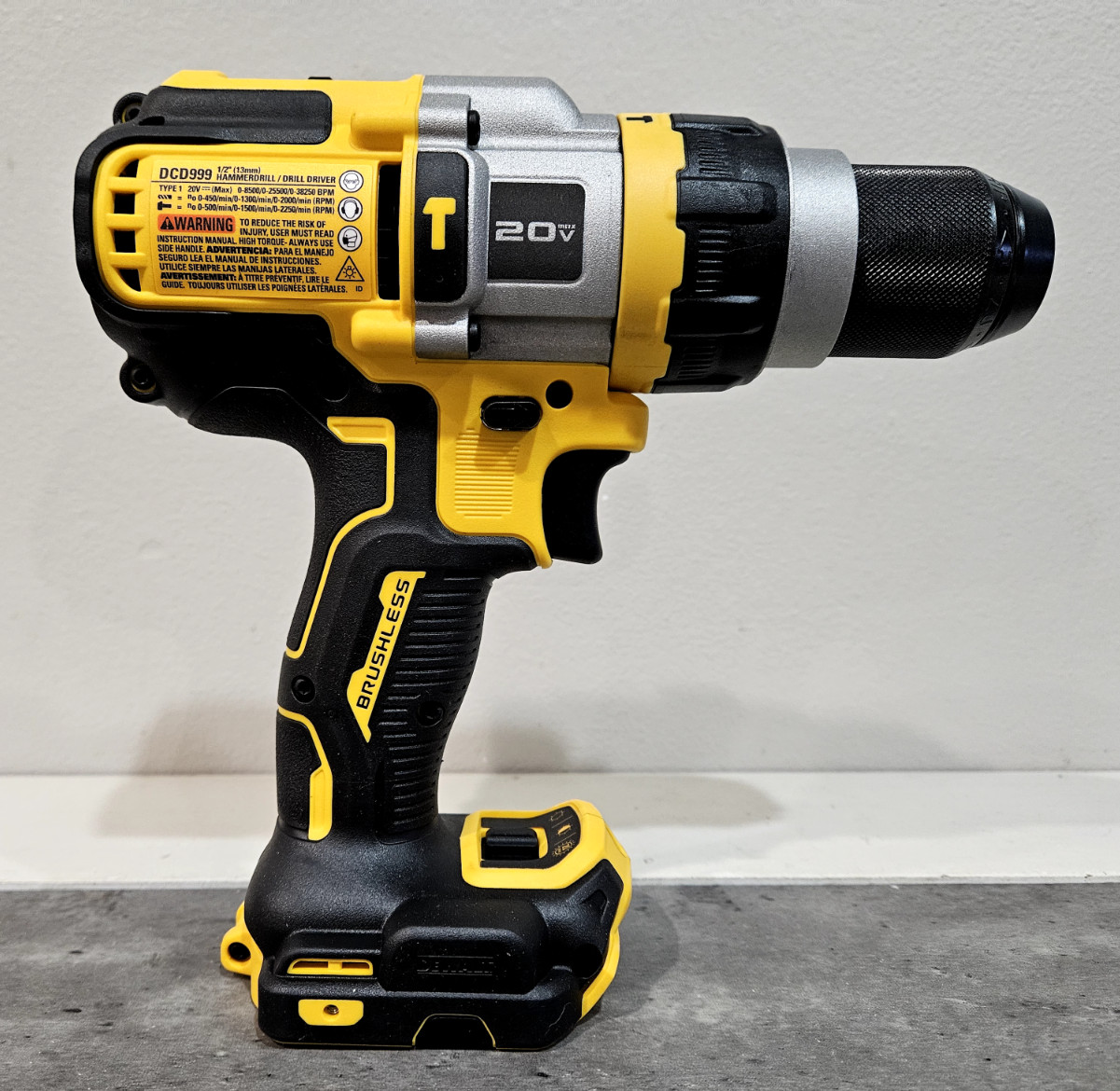 DeWALT DCD999 20V Max Brushless Cordless Hammer Drill (+ Optional 5AH Battery)