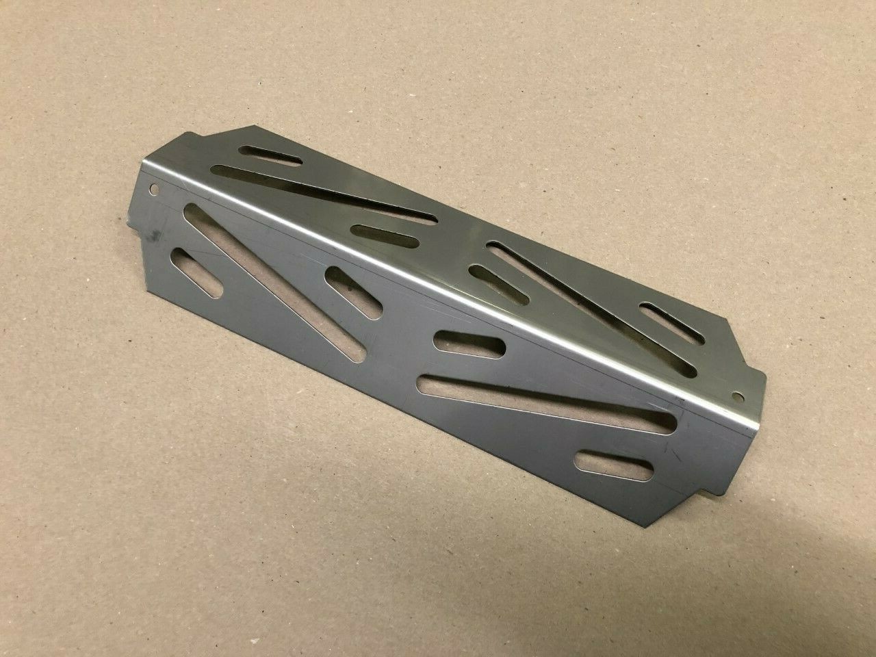 5 Flavor bars to Genesis HP ll Grills, 300 series. HD 16ga SS, and 3 deflectors