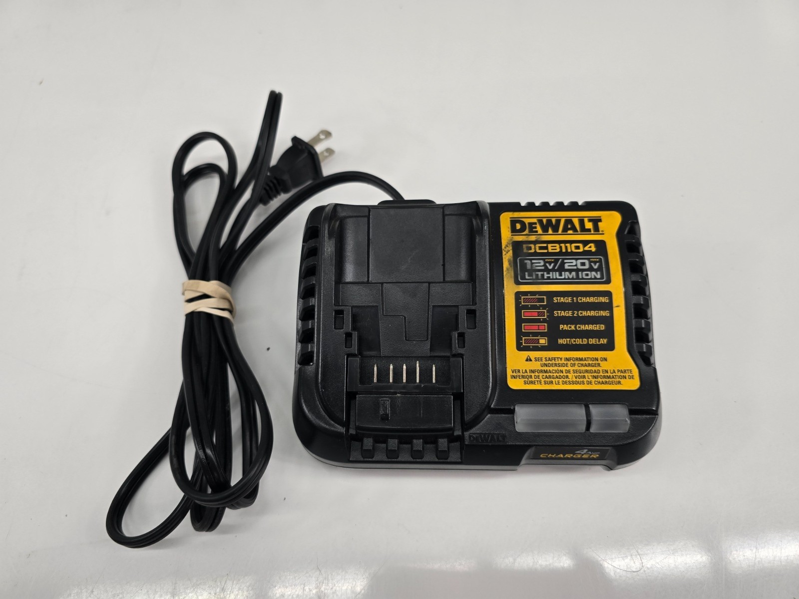 Mac tools BWP152 1/2” Brushless 3-speed Impact + Dewalt 20V 5AH Battery + Charge