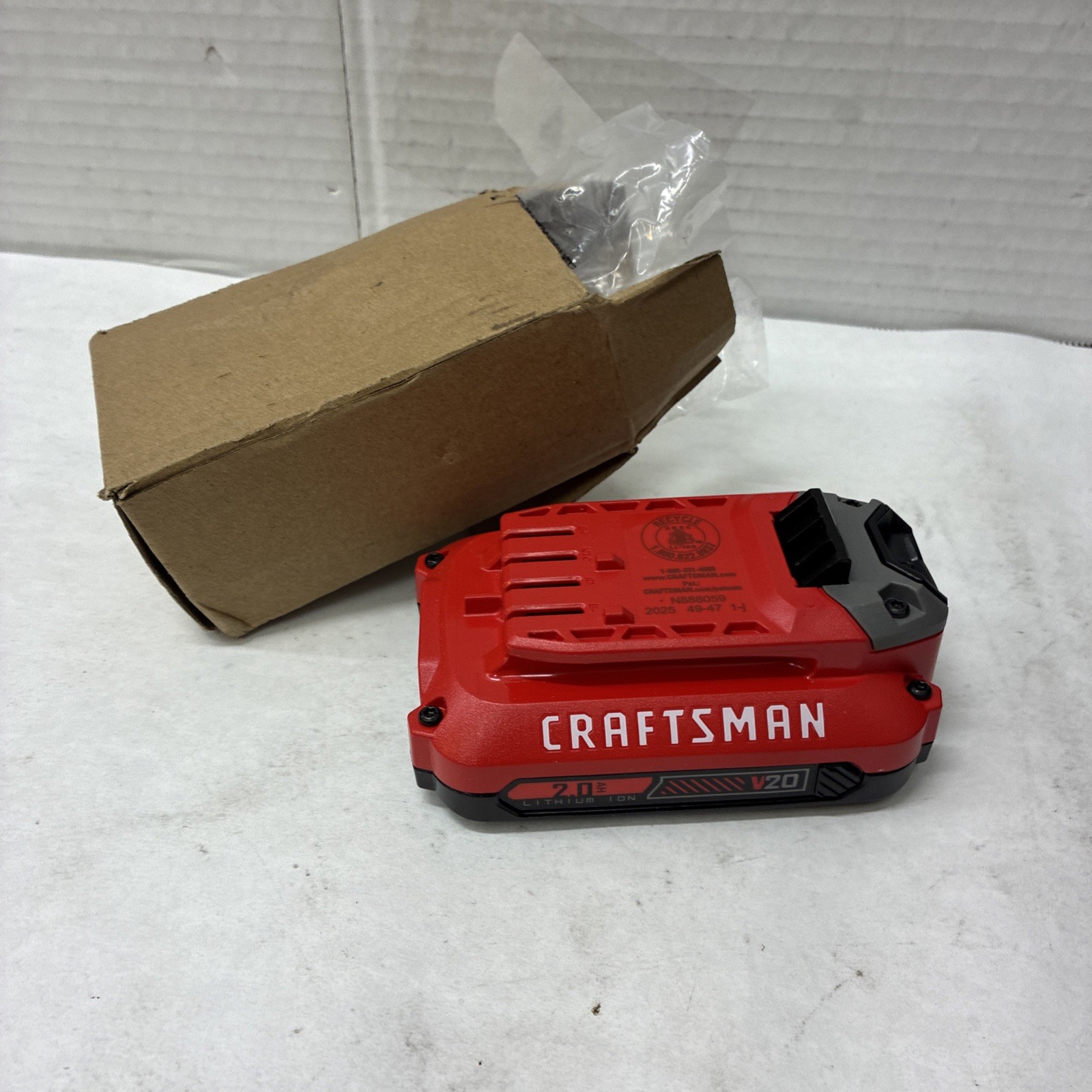 CRAFTSMAN V20 2.0Ah Lithium-Ion Battery Pack CMCB202 –