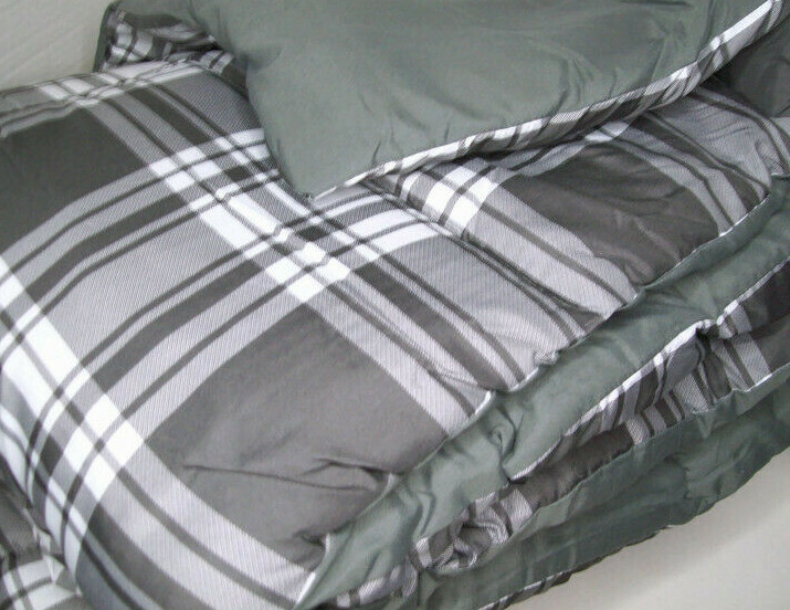 Martha Stewart Gray Plaid Reversible Down Alternative King Comforter New