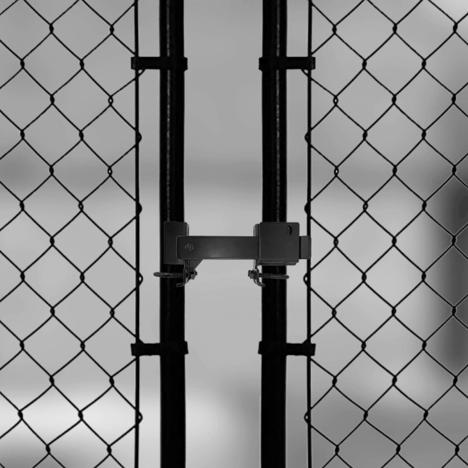 Black Strong Arm Double Gate Latch – Commercial and Residential