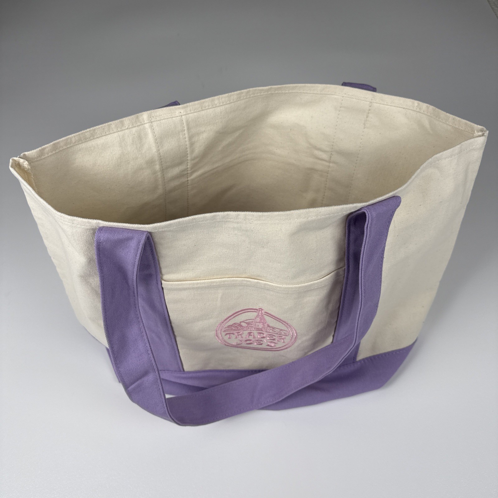 Trader Joe’s NWT Large Spring 2026 Lavender Tote Bag