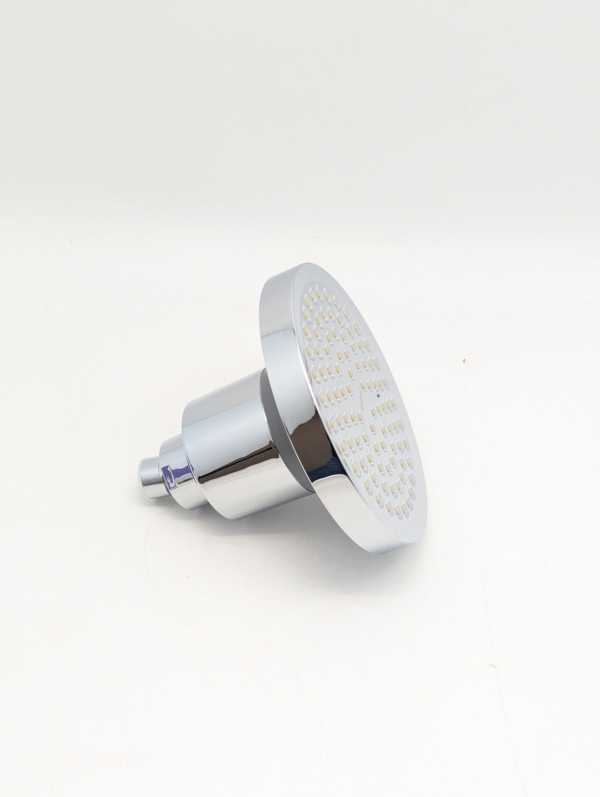Lucinn Pro Filtered Round Modern Showerhead Wall Mounted in Polished Silver