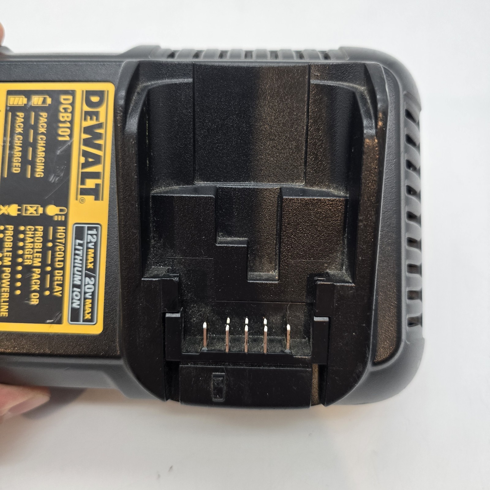 DeWalt DCB101 Battery Charger 12V–20V Lithium-Ion – CHARGER ONLY NO BATTERY