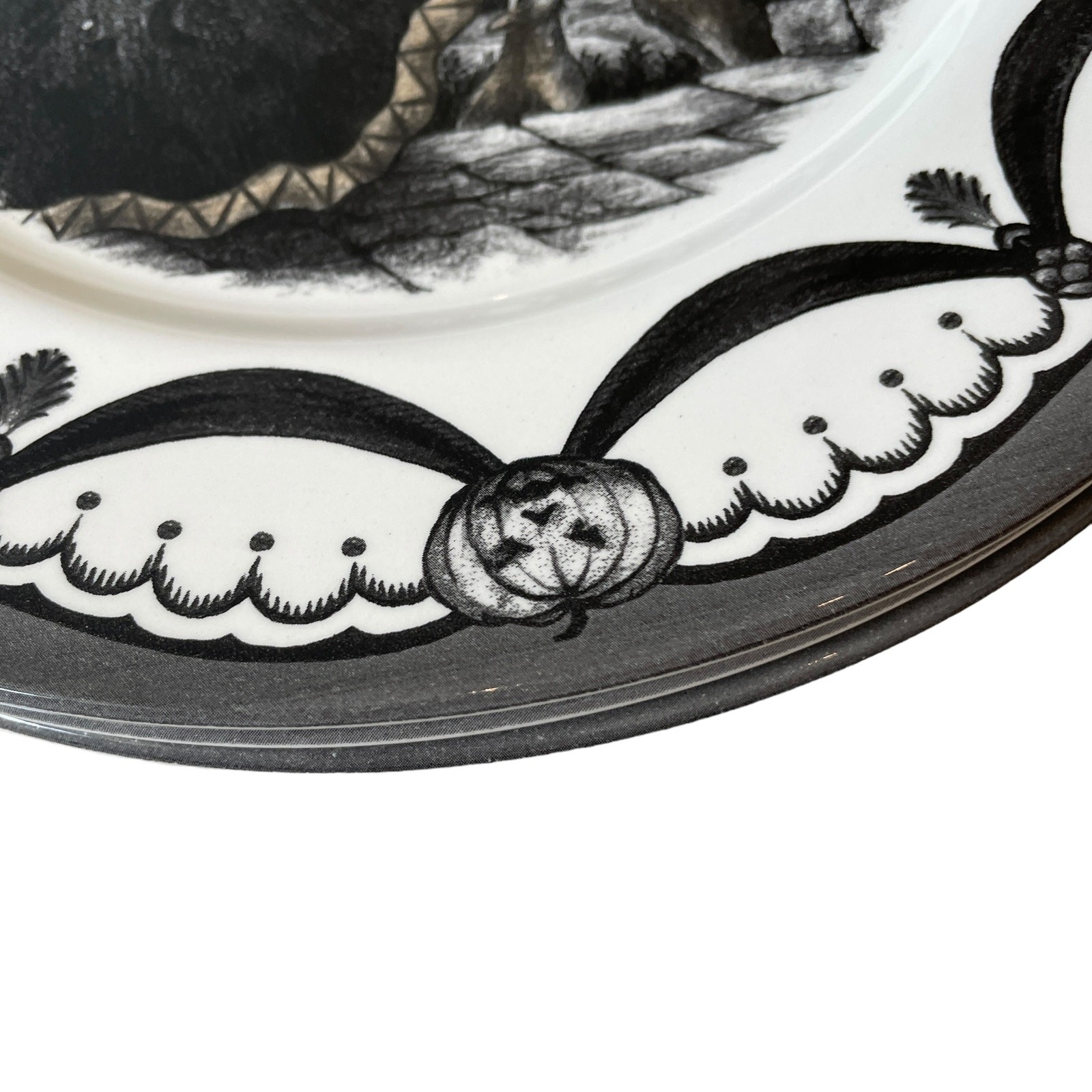 Royal Stafford Halloween Wicked Witch Salad Plates 8.5in Porcelain Set of 4 New