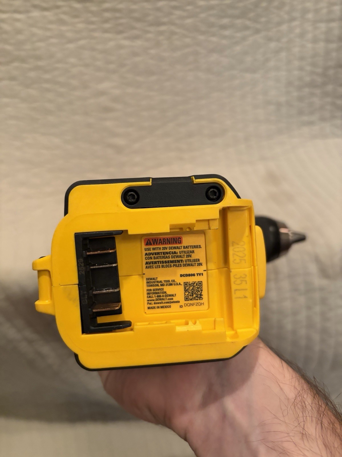 DeWalt DCD806 20V Max XR Brushless Cordless 1/2″ Hammer Drill Tool Only