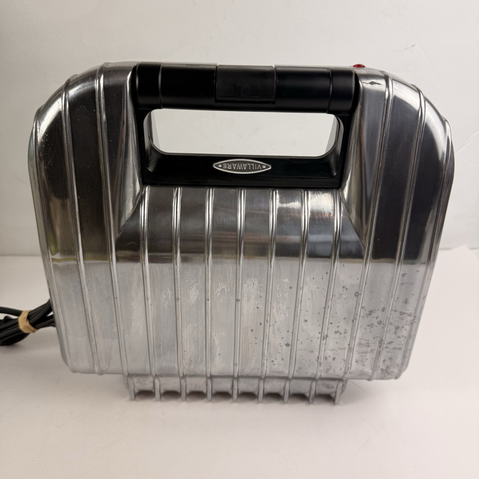 VillaWare Uno Pizzelle Baker Model 2060 Italian Cookie Maker Non-Stick Clean