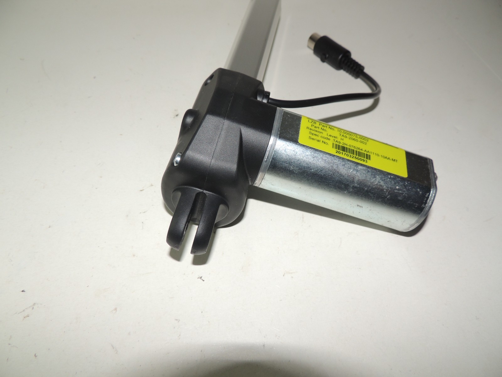 TiMotion TA9 2060 002 Lazy La Z Boy 10.000075.0002 motor TA4-2060-002 compatible