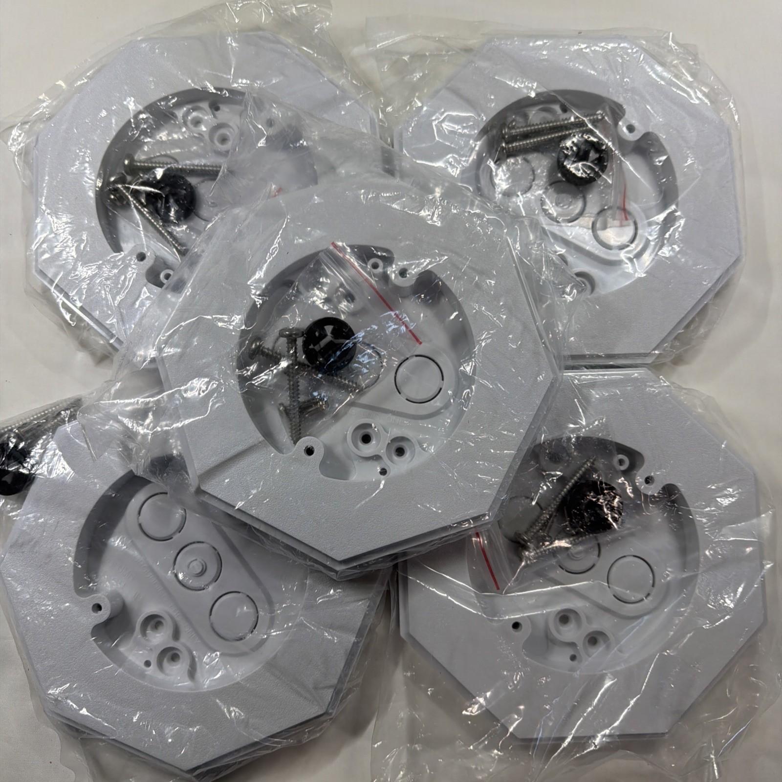 8161-5 Vertical Siding Lamp Octagon Mounting Kit Built In Box 5 Pack