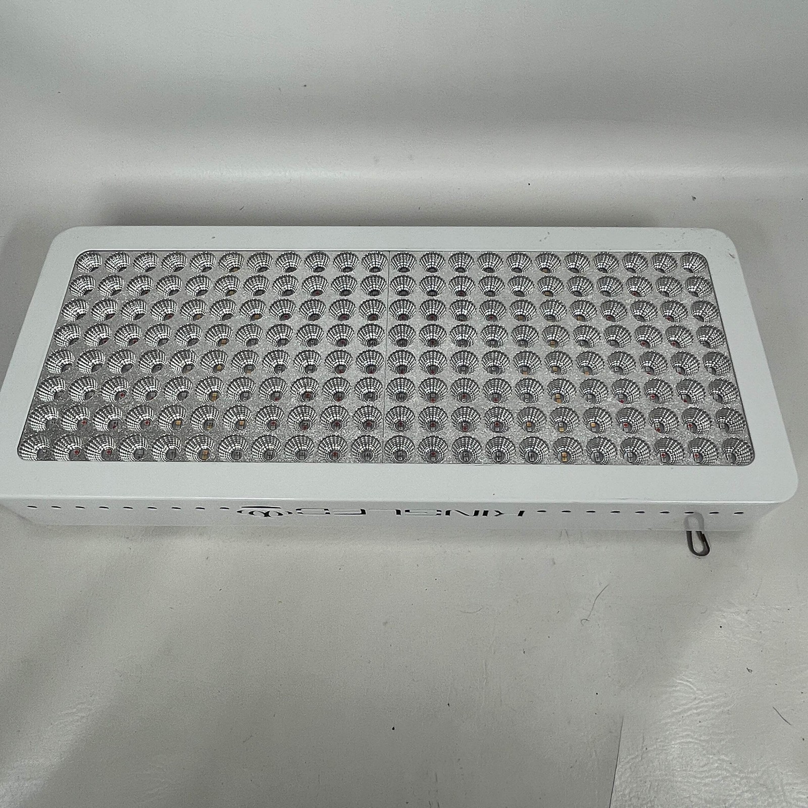 KingLED 2000W Grow Light Model No. GW-KNGS200
