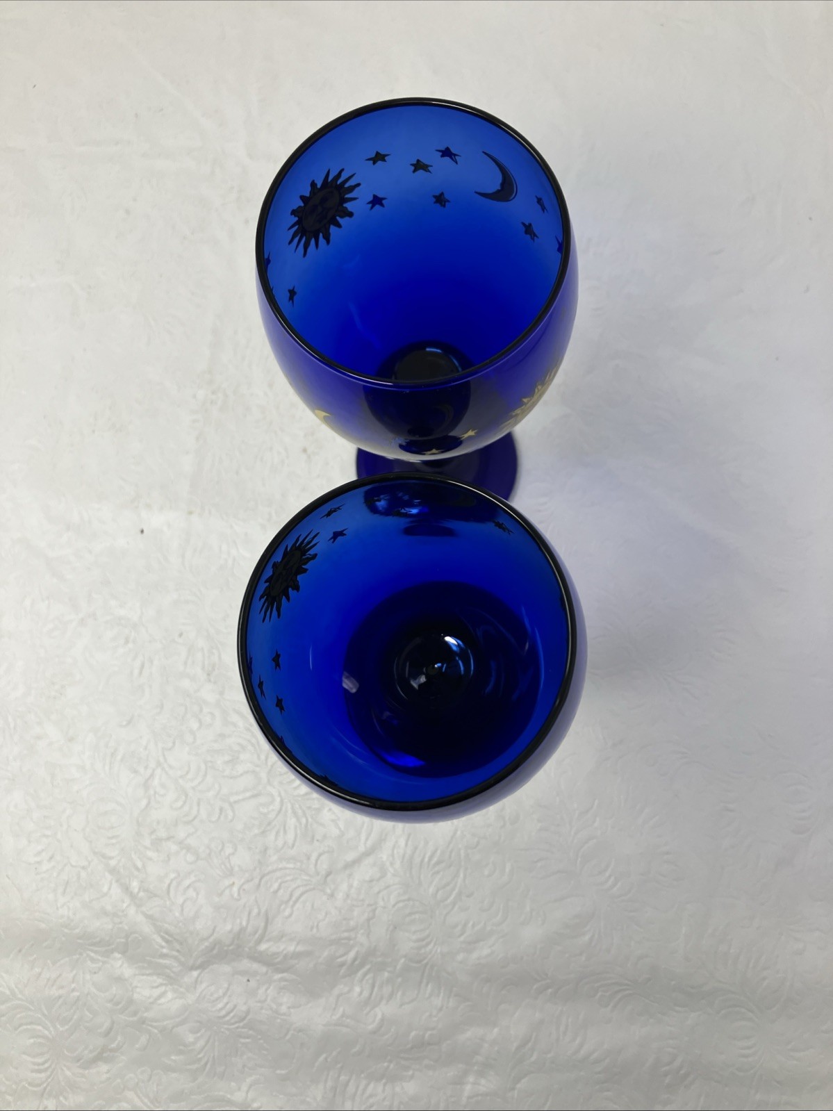 2 Libbey Cobalt Blue Celestial Sun Moon Stars Wine Water Glass Goblet Glass 7.5”