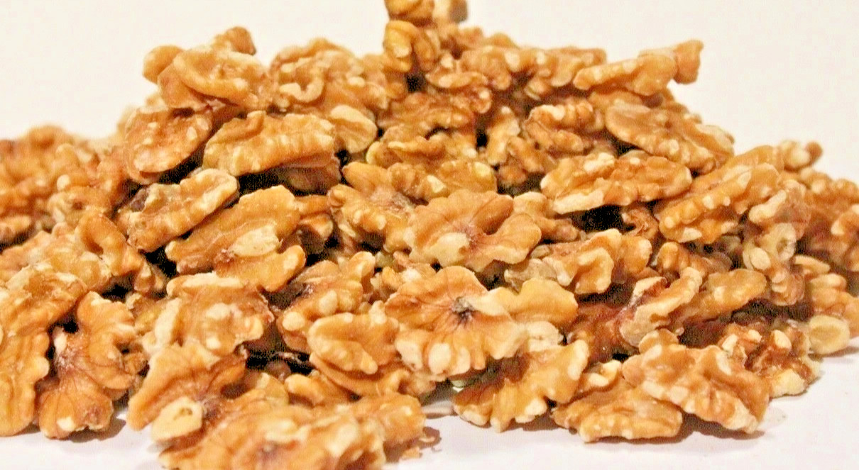 6 Lbs Raw Shelled Premium California Walnuts 12/27 $$$$ DONATED TO DISABLED VET