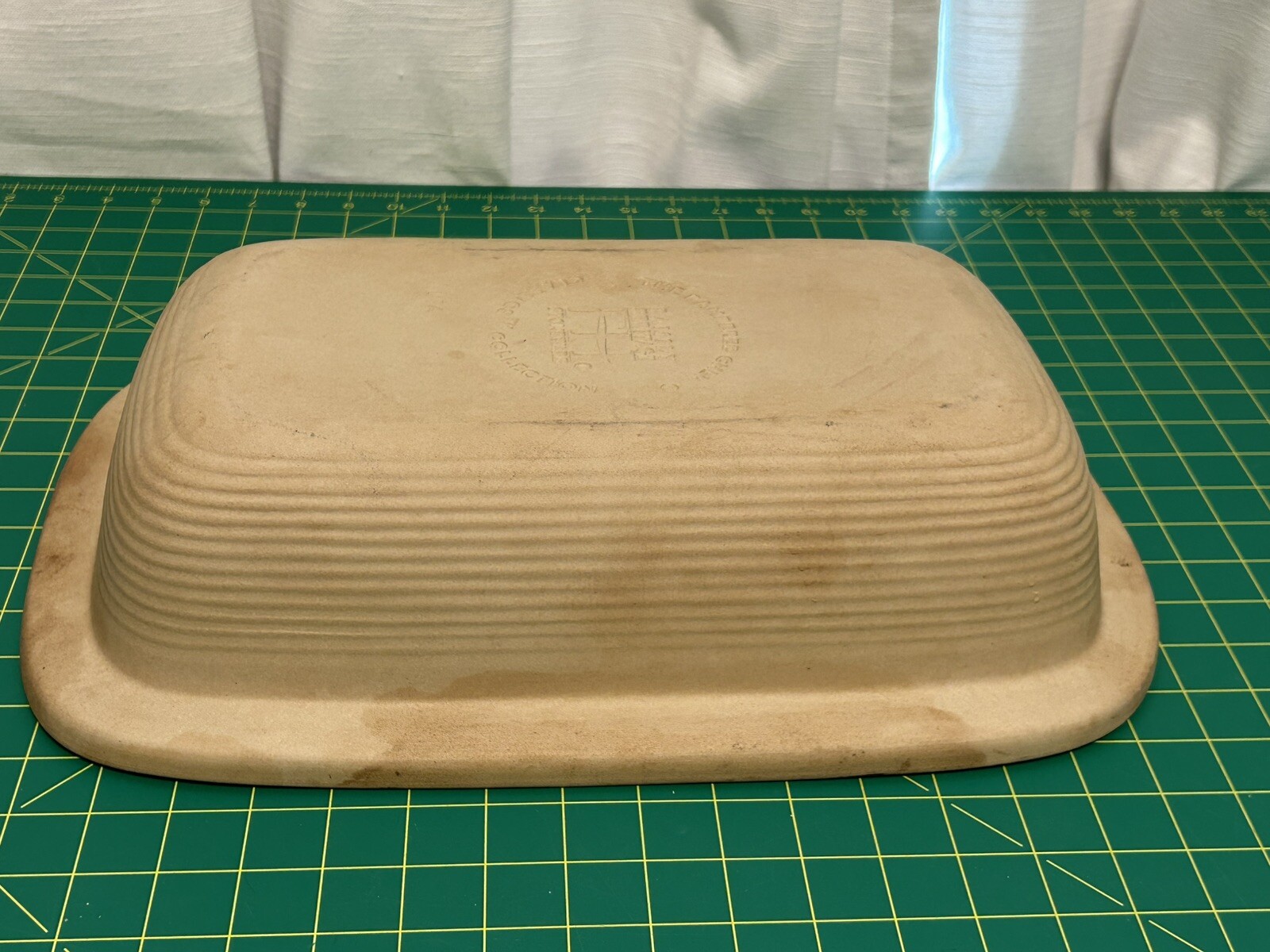 PAMPERED CHEF Family Heritage Classics STONEWARE Rectangular Lid Bowl Baker 1435