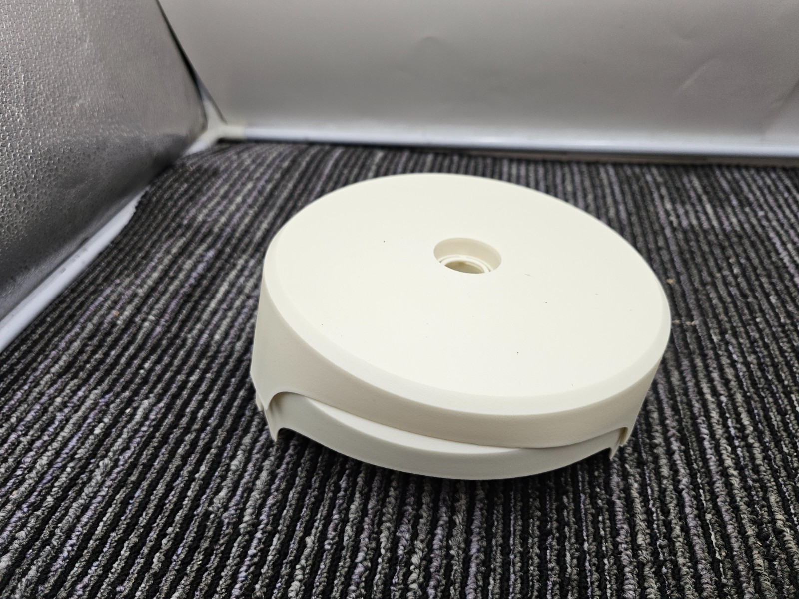(QTY 2) Ultimate Flea Traps Indoor Flea Light Pest Control Pet & Child Safe