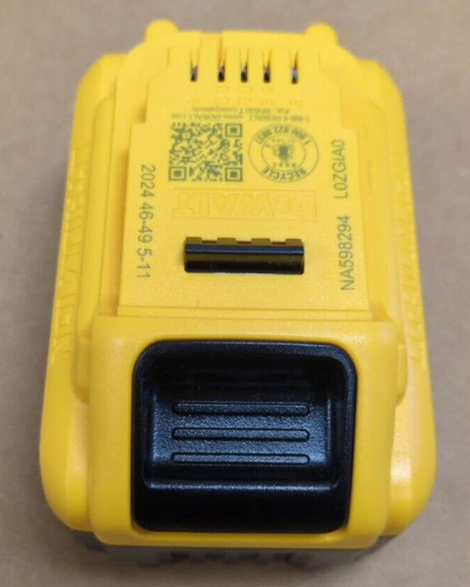 (DCB206) DEWALT 20V MAX Lithium-Ion Premium Battery Pack 6.0Ah Genuine OEM