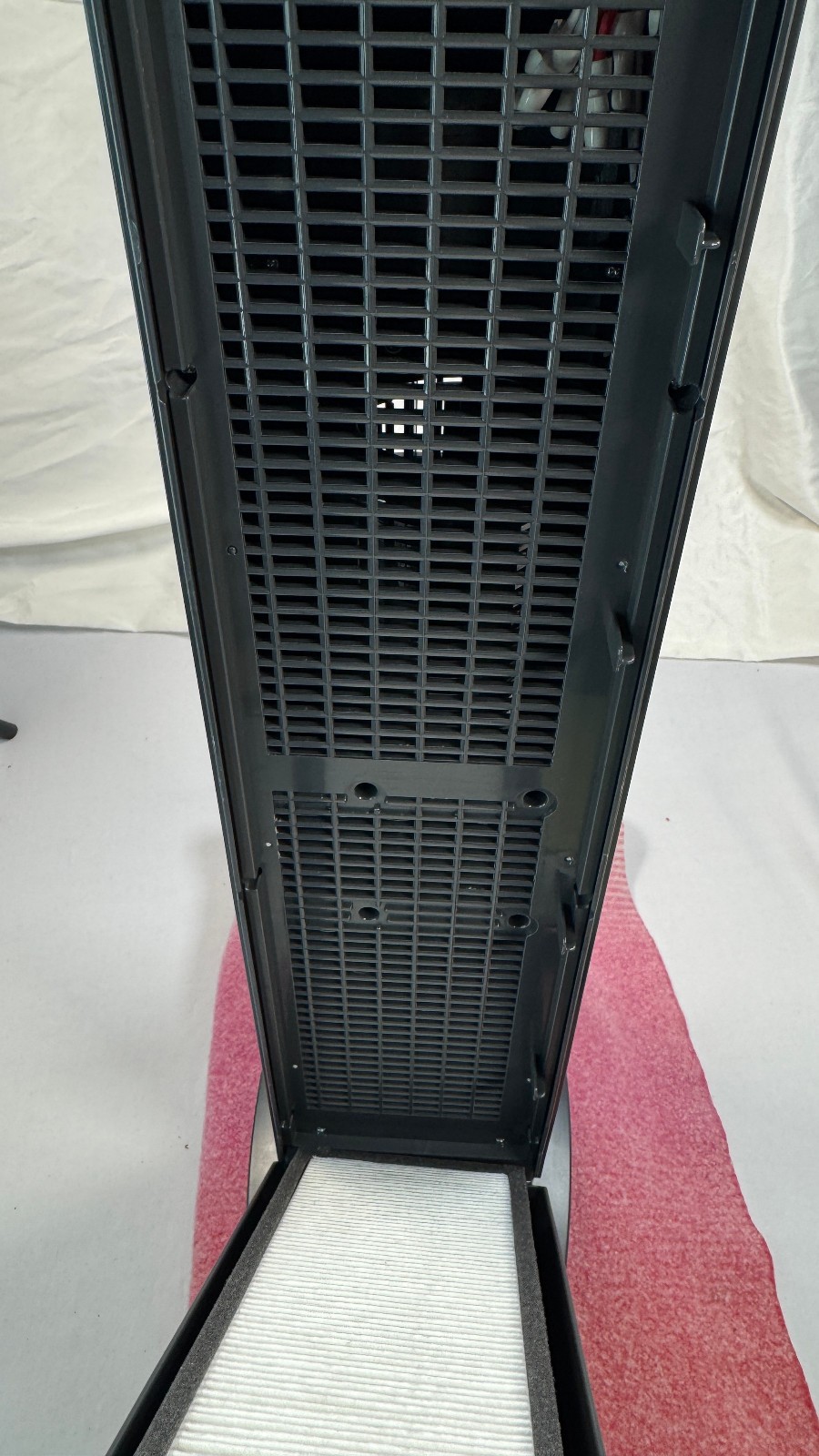 Holmes HAP1203 Tower Air Purifier HEPA-Type 188 sq ft – Open Box