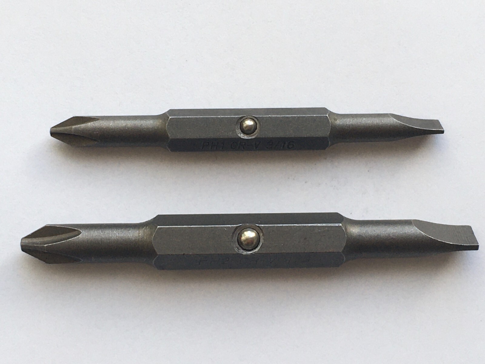 Double Ended Replacement Bits for 6 In 1 Screwdriver (Phillips & Slotted)