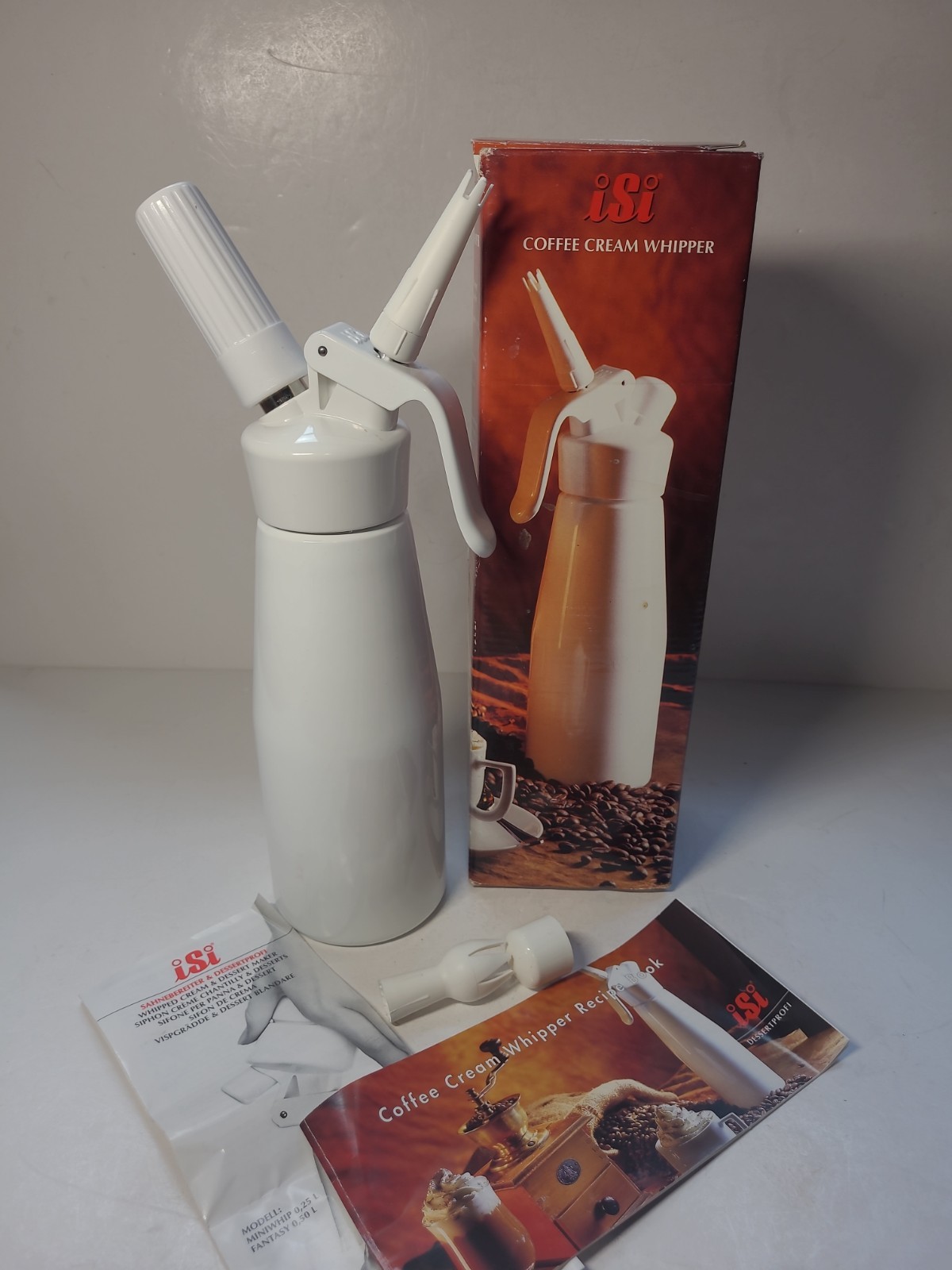 iSi Dessert Whip 0.5L Cream Whipper Dispenser White Charger Not Included