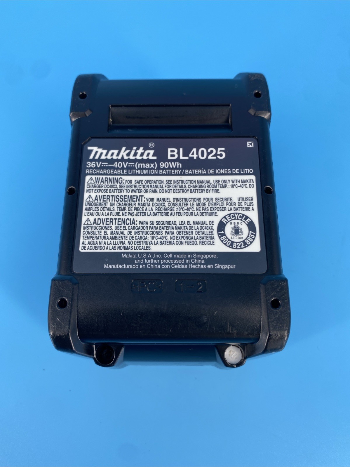 Makita XGT BL4025 40V Lithium-Ion Battery 2.5Ah Black BL4025 MPN 40V Li-Ion