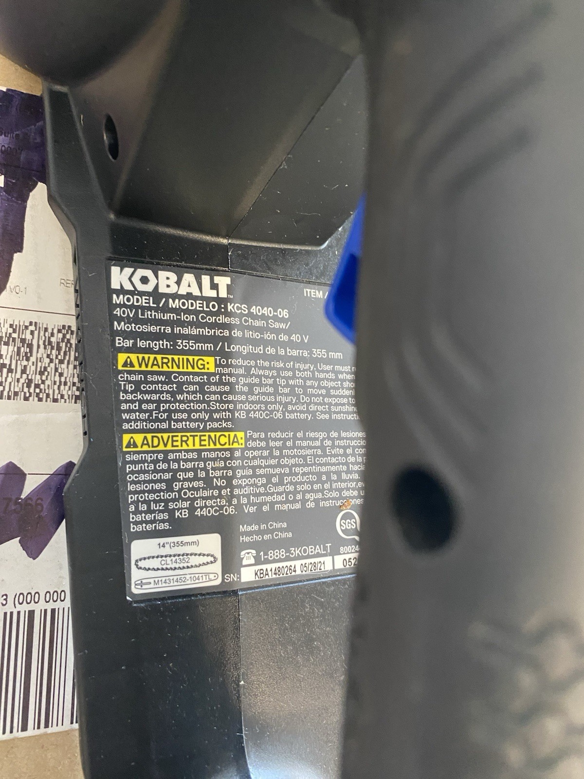 Shop Kobalt Kobalt 40-volt 33-cc 12-in Chainsaw Battery & Charger Not Included