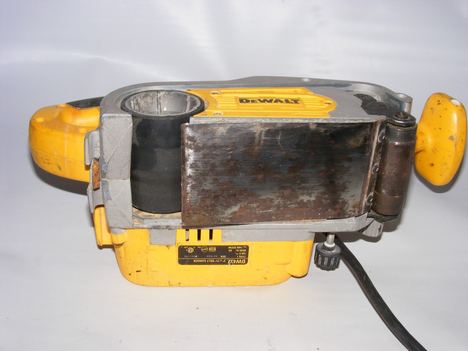 Dewalt Belt Sander DW432 Type 1 Used Belt 3 x 21 inches