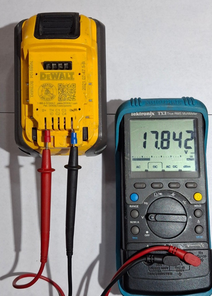 Dewalt Dcb609 Flexvolt 20v/60v 9AH Battery For Parts Or Repair