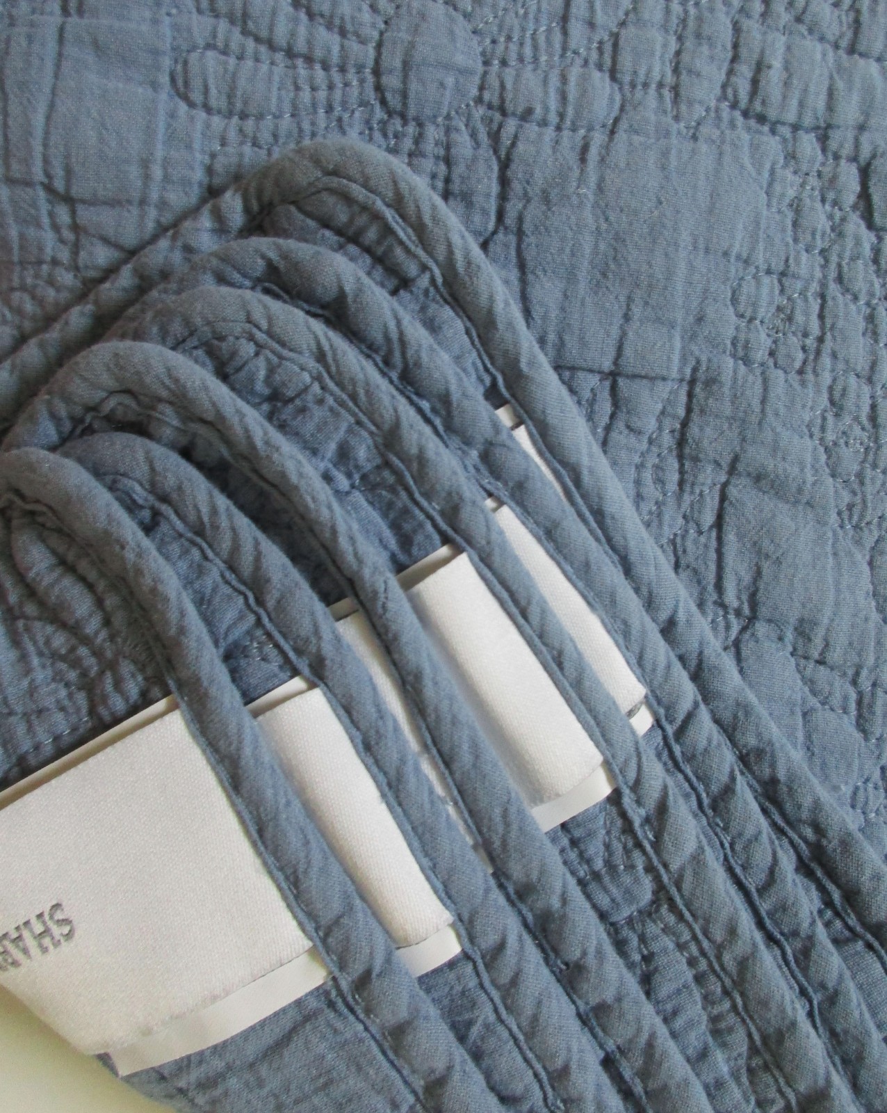 Shabby Chic Blue Cottage Quilted Placemats Rectangular 6Pc Set 13″ x 19″ Cotton