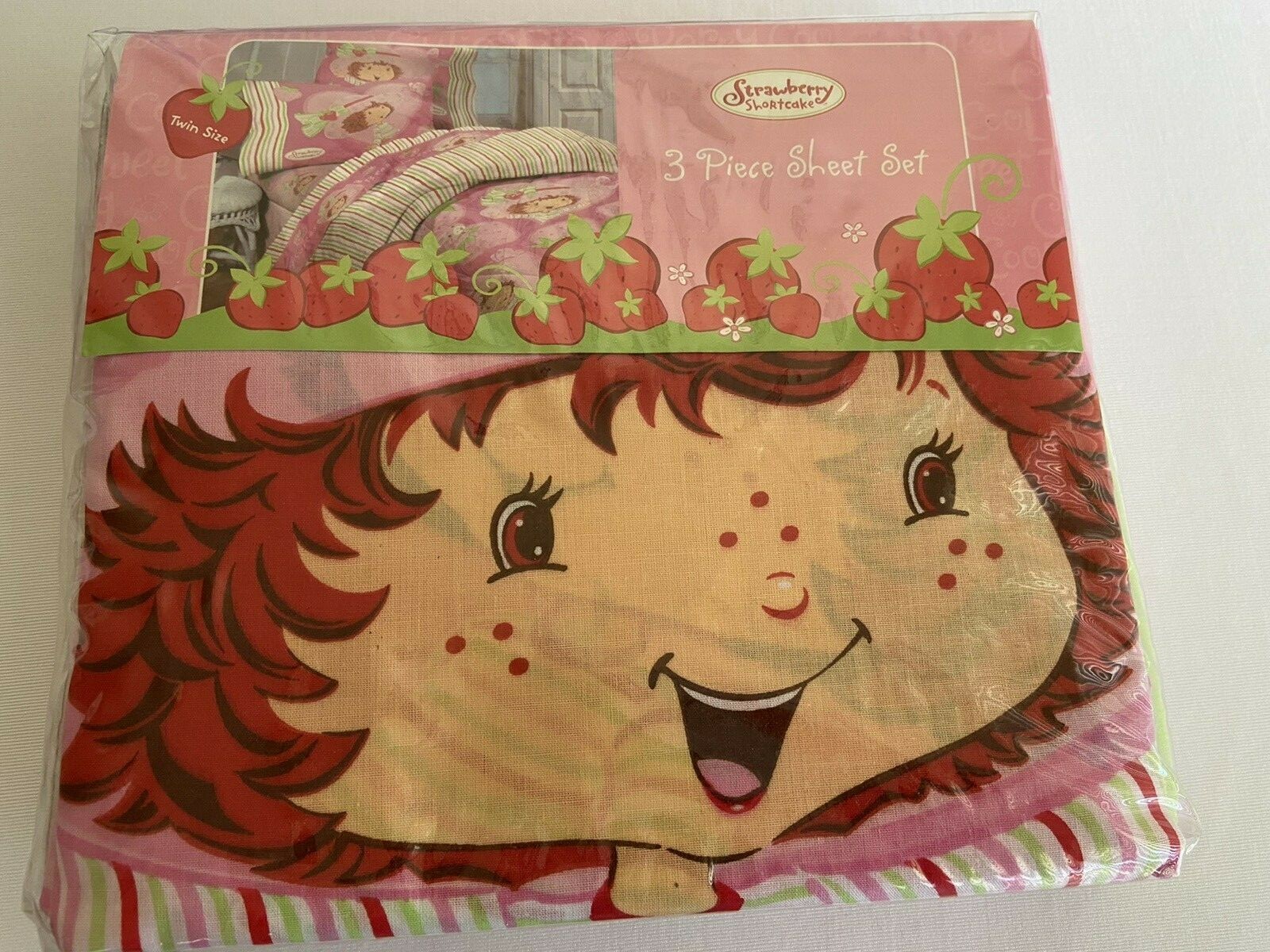 Vintage Strawberry Shortcake Twin Size Bed sheet set /Comforter not included