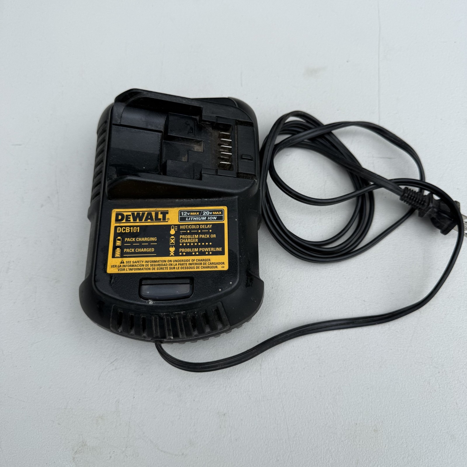 DeWalt DCB101 Battery Charger 12V 20V Max Lithium Ion Li-Ion Genuine OEM