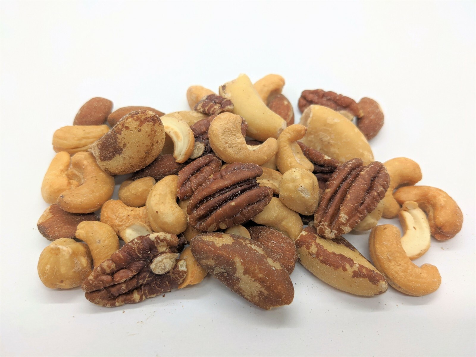 MIXED NUTS – Deluxe Roasted / Salted Mixed Nuts (NO PEANUTS!!!) – Select Weight