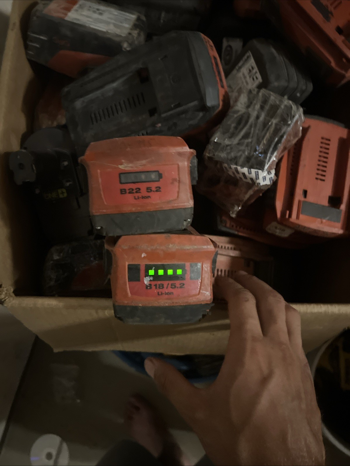 hilti battery b22 And B18 Lot