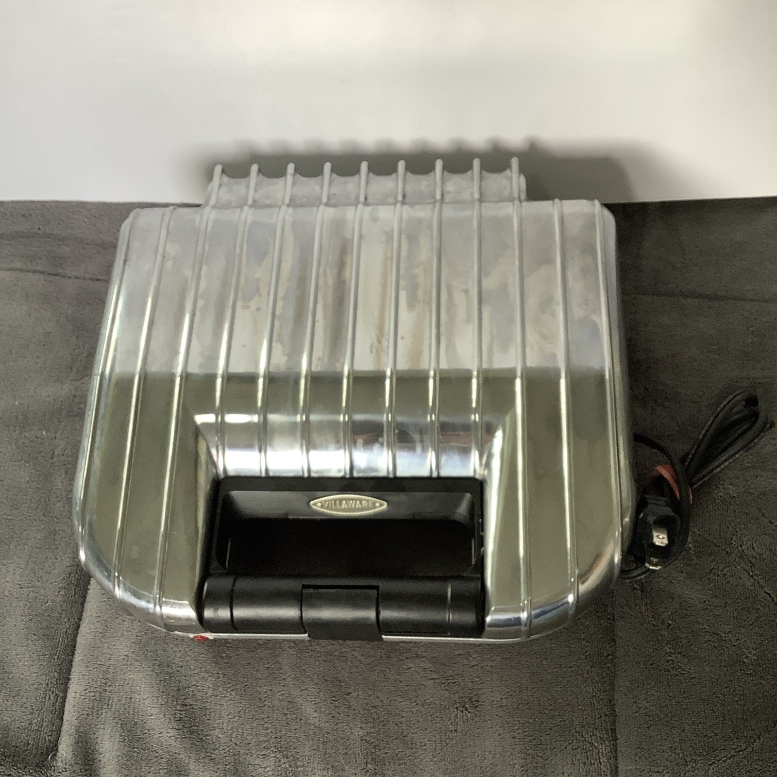VillaWare 2060 Uno Pizzelle Maker 1000W Vintage Tested Works EUC