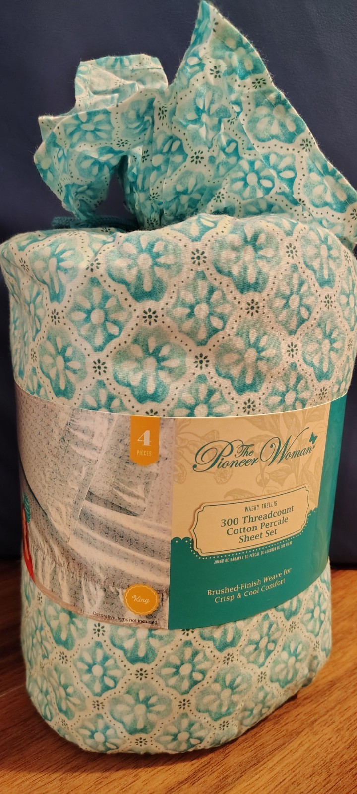 The Pioneer Woman 300 Thread count Cotton 4pc Sheet Set KING Washy Trellis