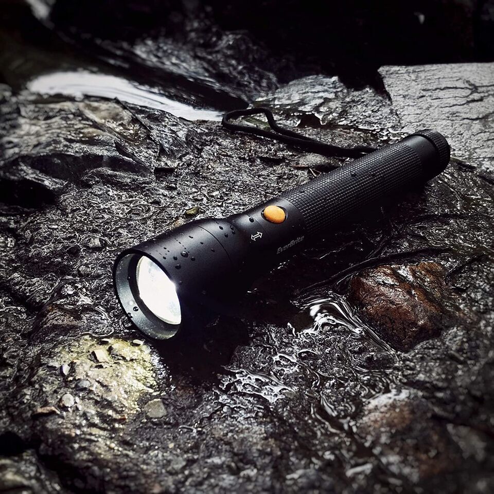 EverBrite 900 LM Ultra Bright Tactical Flashlight Adjustable Focus 3 Light Modes
