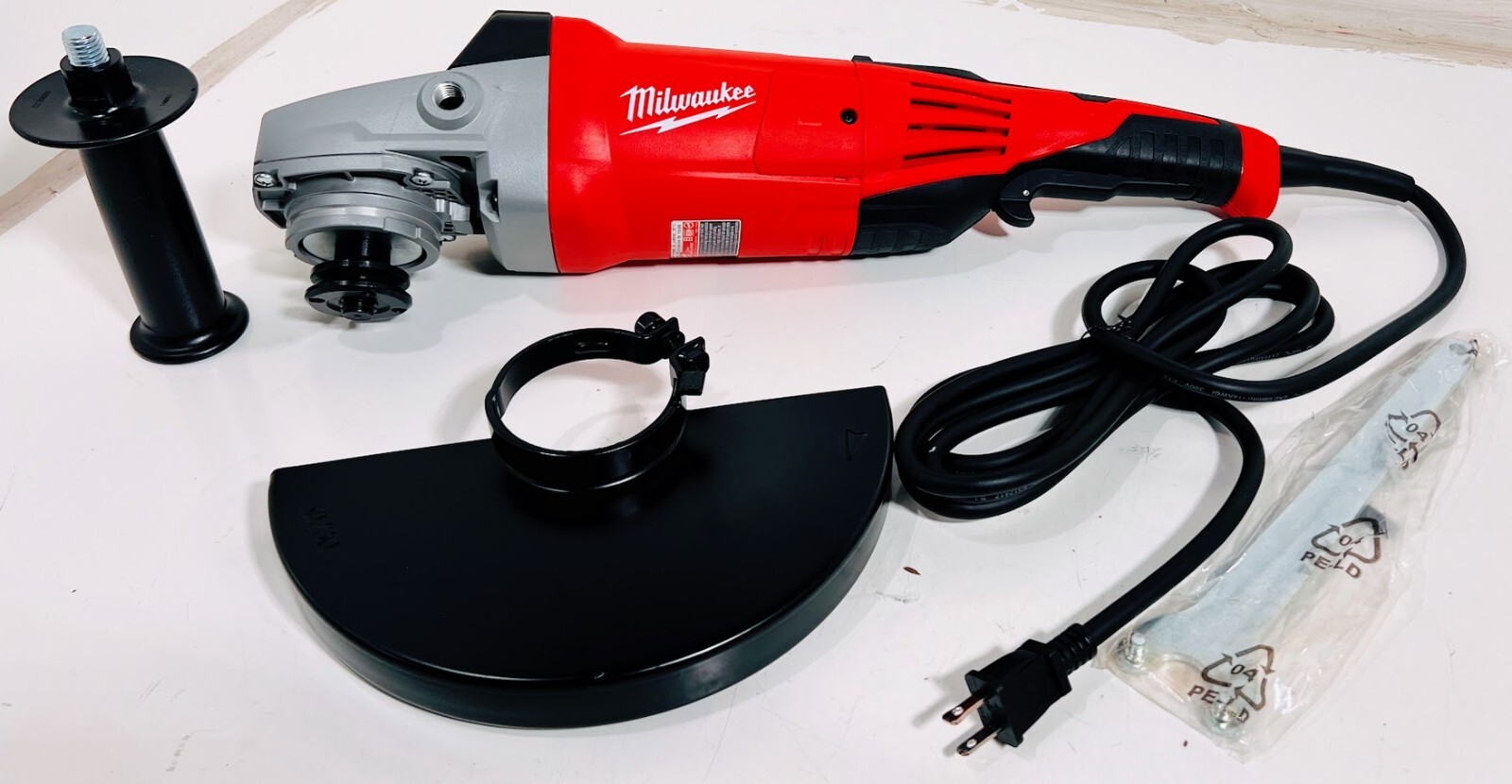 Milwaukee 6087-30 Electric 9″ Large Angle Grinder
