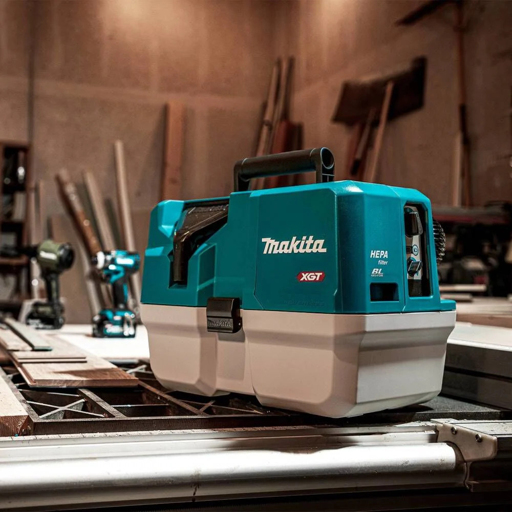 Makita 40V Max Xgt Brushless Cordless 2 Gallon Hepa Filter Wet/dry Dust