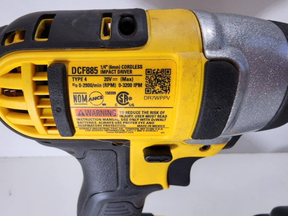 DEWALT DCF885/DCD771 COMBO SET (P19019827)