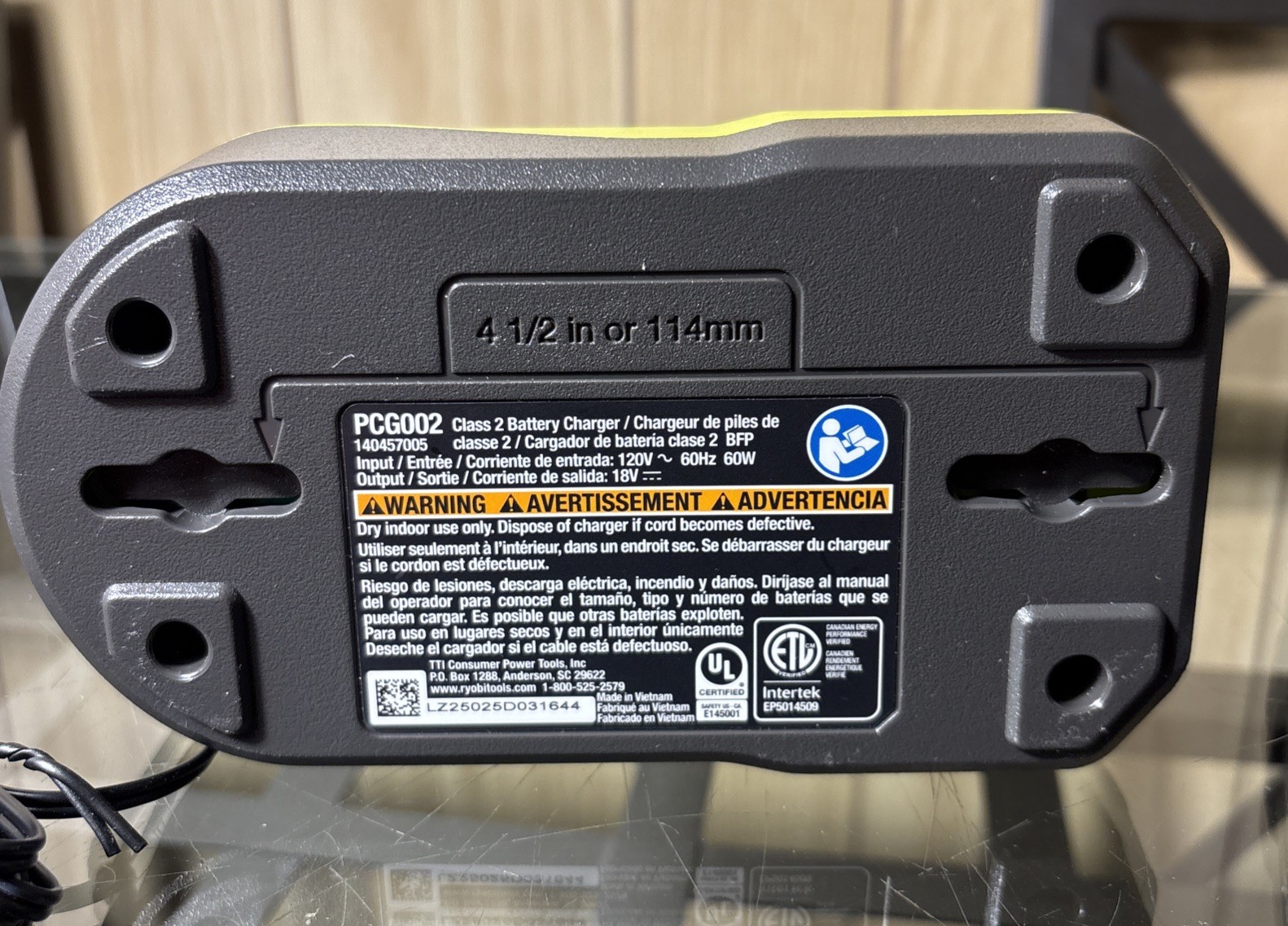 RYOBI ONE+ 18V 2.0Ah Lithium Battery PBP006 + PCG002 Charger Kit – Black/Neon