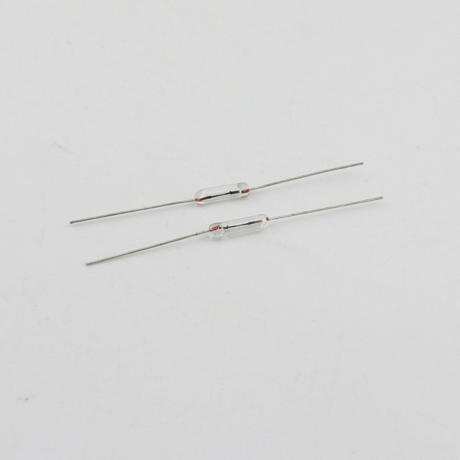 200x 250V 0.5A/1A/1.5A/2A/3.15A/5A Axial fast glass fuse with lead wire 3 X 10mm